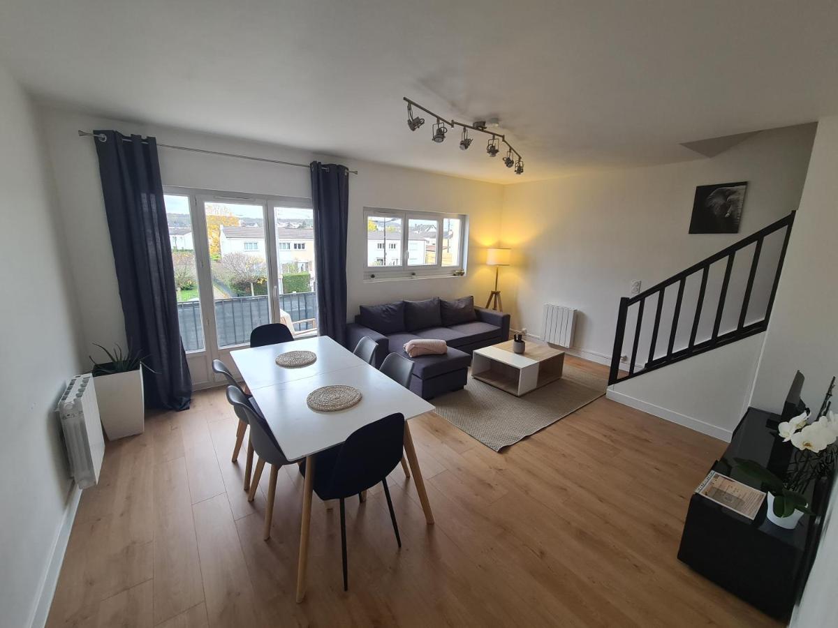 Duplex Familial Proche Gare Et Hyper Centre Ville Villepreux المظهر الخارجي الصورة